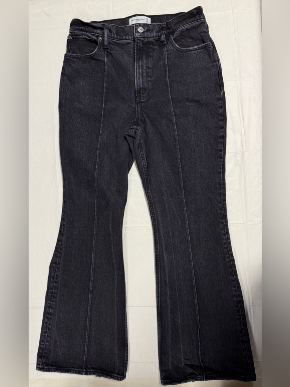 Abercrombie & Fitch High Rise Flare Jeans Black Raw Hem Size 29 Short
